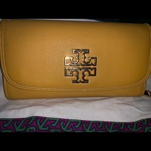 Tory Burch Britten Duo Envelope Continental